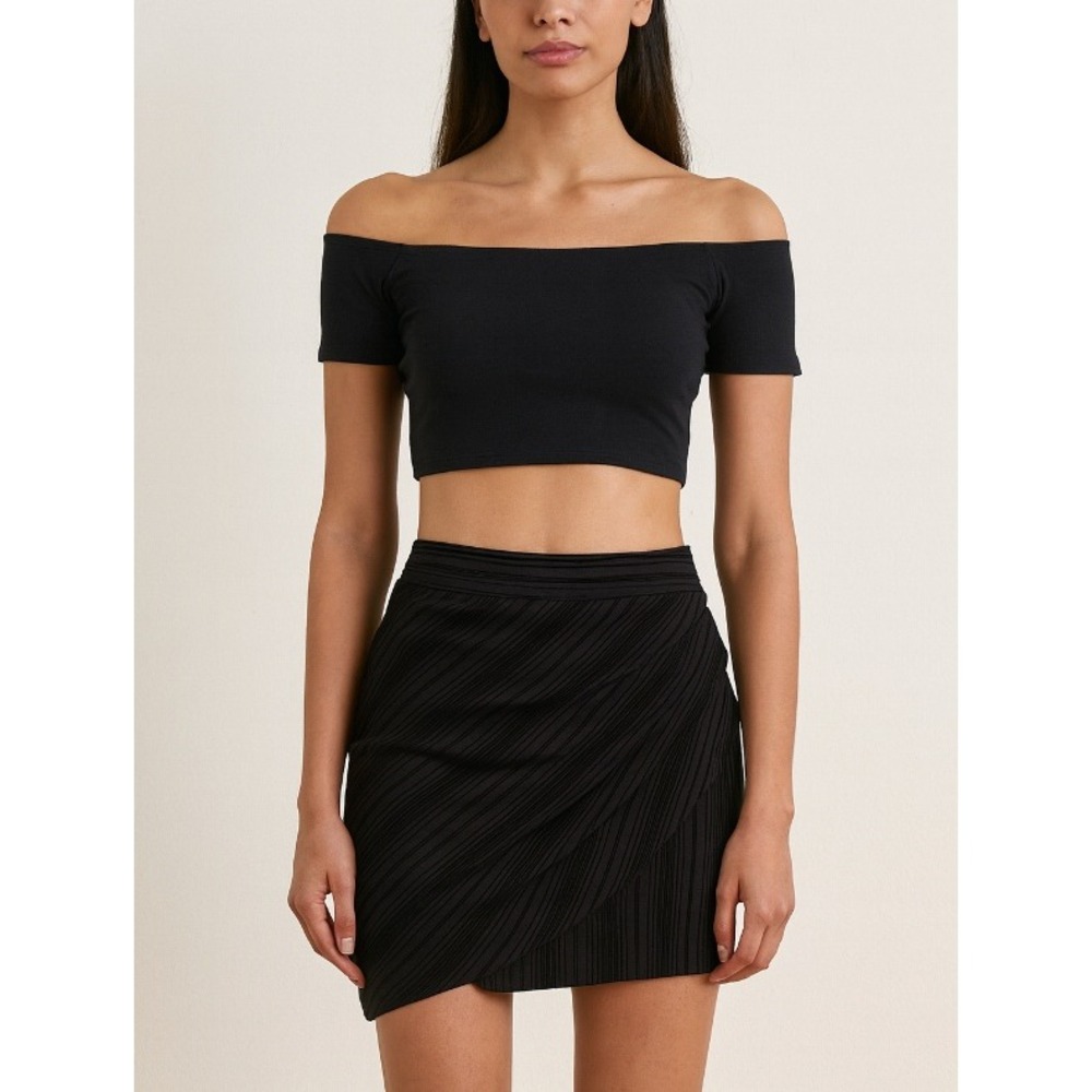 Bebe, NWT, Black Mini Skirt Asymmetrical Crossover Ruched Bodycon Party Skirt, 2